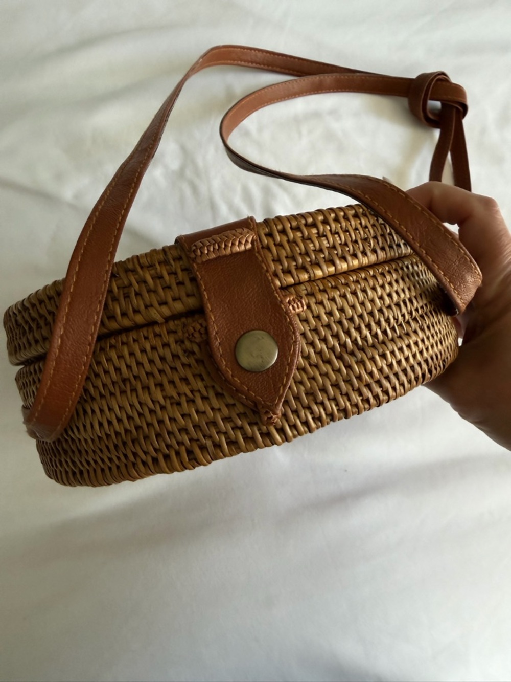 Free People Hartwood House "Sol" Woven Round Straw Camel Brown Crossbody Bag - Picture 6 of 12